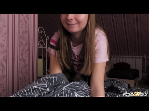 ❤️ Blondie suger BFF's dypt og får sperm i munnen ️ Kvalitetssex ved no.credit-assorti.ru ❌️❤